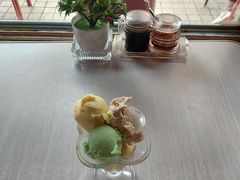 -古老冰山特色冰淇淋店(艾提尕尔店)
