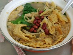 -丽丽三鲜螺蛳粉(田林路店)