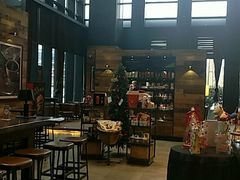 大堂-星巴克(杭州桐庐立山国际店)