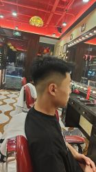 -东方先生国潮男士理发馆