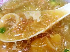 -食盈碗仔翅(星玺广场店)