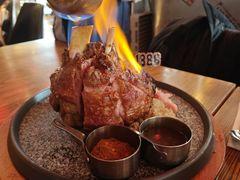 火焰烤猪肘-1886德国汽车餐厅(外滩中央店)