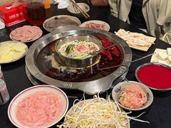 -洞亭火锅(防空洞总店)