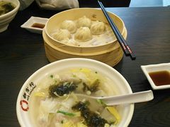 -新龍袍蟹黄汤包(南京东路店)