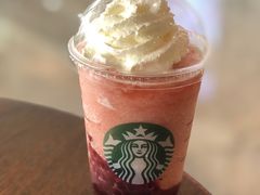 石榴爆爆星冰乐-星巴克臻选(盐城金鹰聚龙湖店)