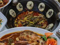 -丹水桥地锅鱼·翘嘴鲌·地方特色全鱼宴(丹江口大坝店)