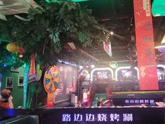-路边边.炒菜烧烤.音乐餐厅(良乡长虹店)