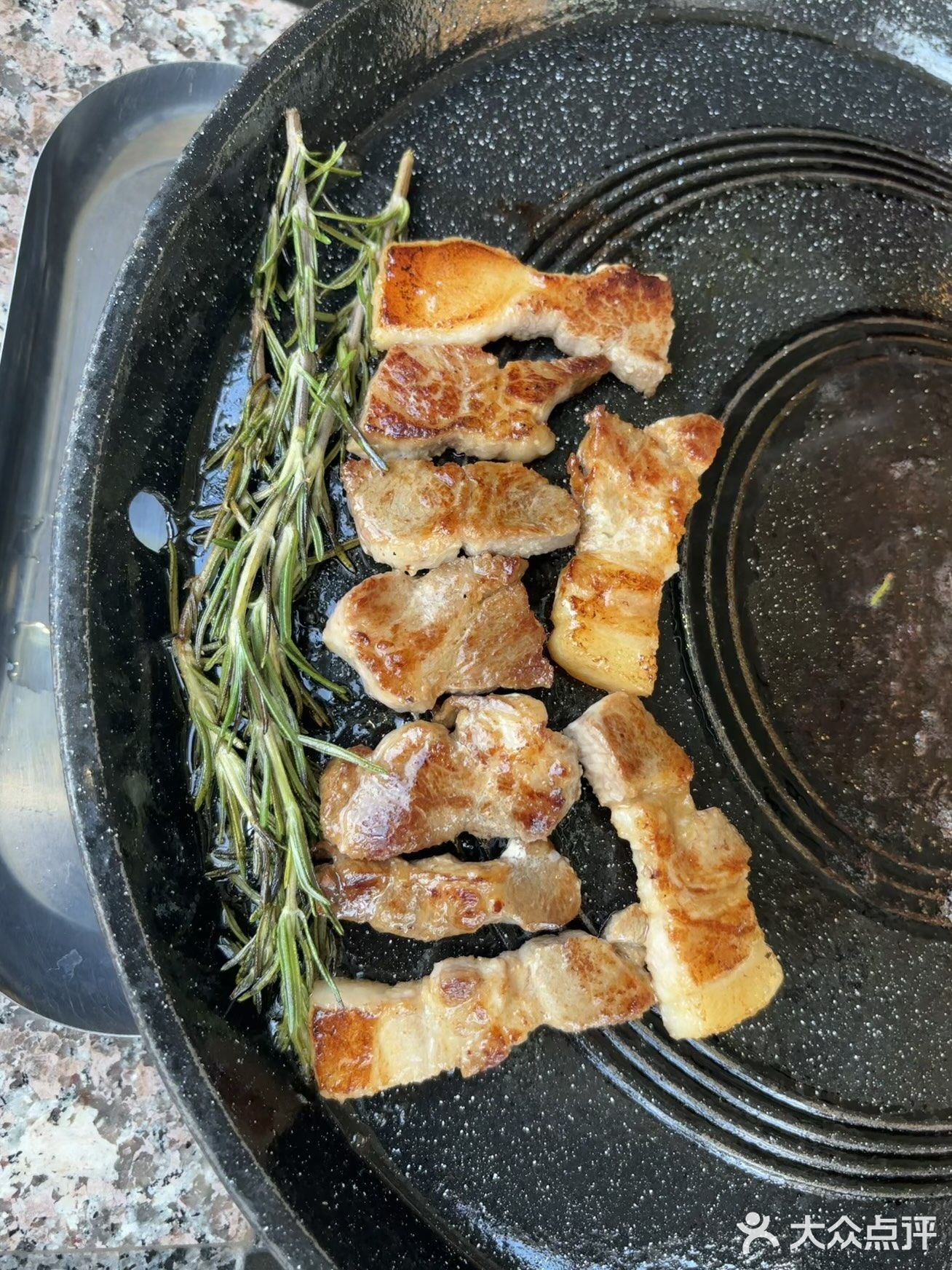 打卡噗噗市人生烤肉店