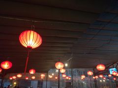 -Lanterns Vietnamese Restaurant