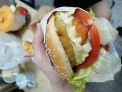 照烧凤梨堡-卡乐星(美罗城店)