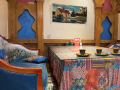 -乡村馕坑肉·烧烤·新疆菜·本地人更爱吃(阿勒泰首店)
