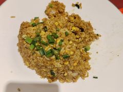 -鸿亨泰杂鱼馆(港馨家园店)