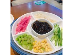 老北京炸酱面-四季小馆·地道北京小吃(广百店)