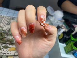 -星辰·新中式美甲美睫工作室