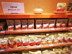-七鲜超市(瑞虹天地太阳宫店)