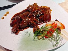 甜不腻照烧牛肋-幸薈飯堂