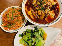 -杭州西湖银泰百货