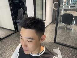 -丝语萱形象