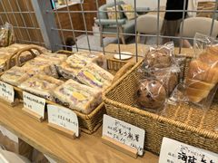 -提亚烘焙·手作面包·生日蛋糕(七星店)