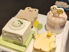 -好利来(上海长宁龙之梦店)