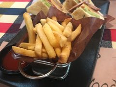 -遇见西木美式餐厅(体育路店)