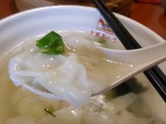 菜肉馄饨-八个汤包金陵名小吃(湖南路店)