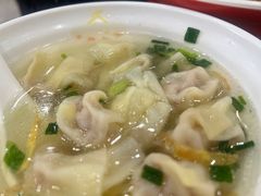 -珊珊小笼馆(仙霞路店)