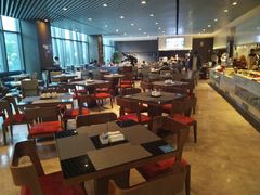 -筠咖啡西餐厅(上海国展宝龙丽筠酒店)