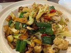 -嘉丰湘菜馆(芳群园店)
