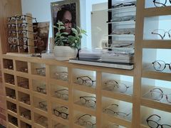 -A380视光·蔡司眼镜店(锦艺城店)