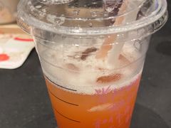-星巴克(杭州湖滨银泰E区店)
