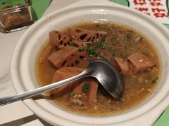 -鑫小城故事·藕汤·家常菜(台北一路总店)