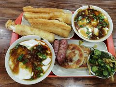 -爱豆佳快餐店(新星绿城店)