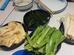 -三江源活鱼现烤(维多利摩尔城店)