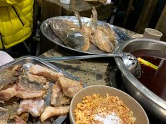 -肖肖酸萝卜鱼火锅(总店)