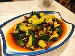 -霄汉牛三鲜湖北砂锅菜(万松园2店)