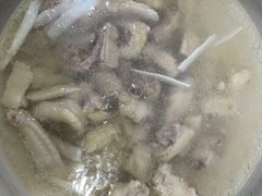 -龙泉人椰子鸡·糟粕醋·地标海南菜(龙昆南店)