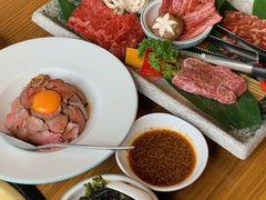 -炼火烤肉店