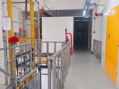 -安东易迷你自助仓储寄存仓库(顾戴路店)