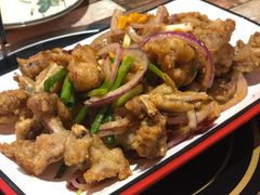 -虾弄弄海派小龙虾·牛羊蝎子火锅