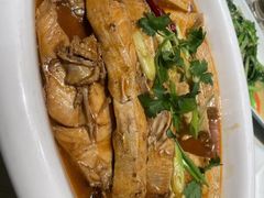 -小船渔村•大连菜•大连焖鱼(黄河路店)