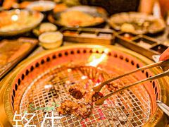 -铭牛烧肉·和牛海鲜自助(高新月牙湖店)