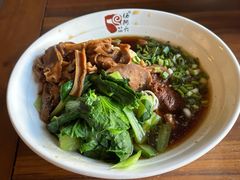 -杨阿六蒸缸羊肉面