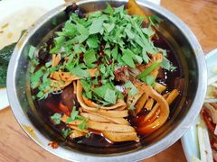 -雷祖芳老妈蹄花店