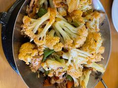 -鹤乡东北菜(崮山路店)