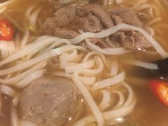 -美奈小馆·越南料理(中航城君尚购物中心店)