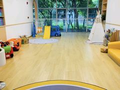 -金点蒙氏国际教育(悠然校区)