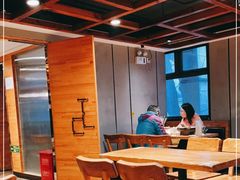 大堂-聚点串吧·北京烧烤(赵登禹路店)