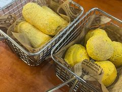 -BHC炸鸡(明洞总店)