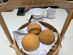 酥皮山楂叉烧包-蔡澜点心·粤菜(月星环球港店)